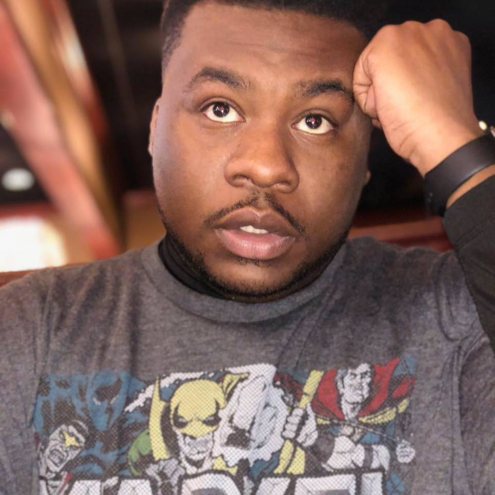 Meet your Posher, Dennis